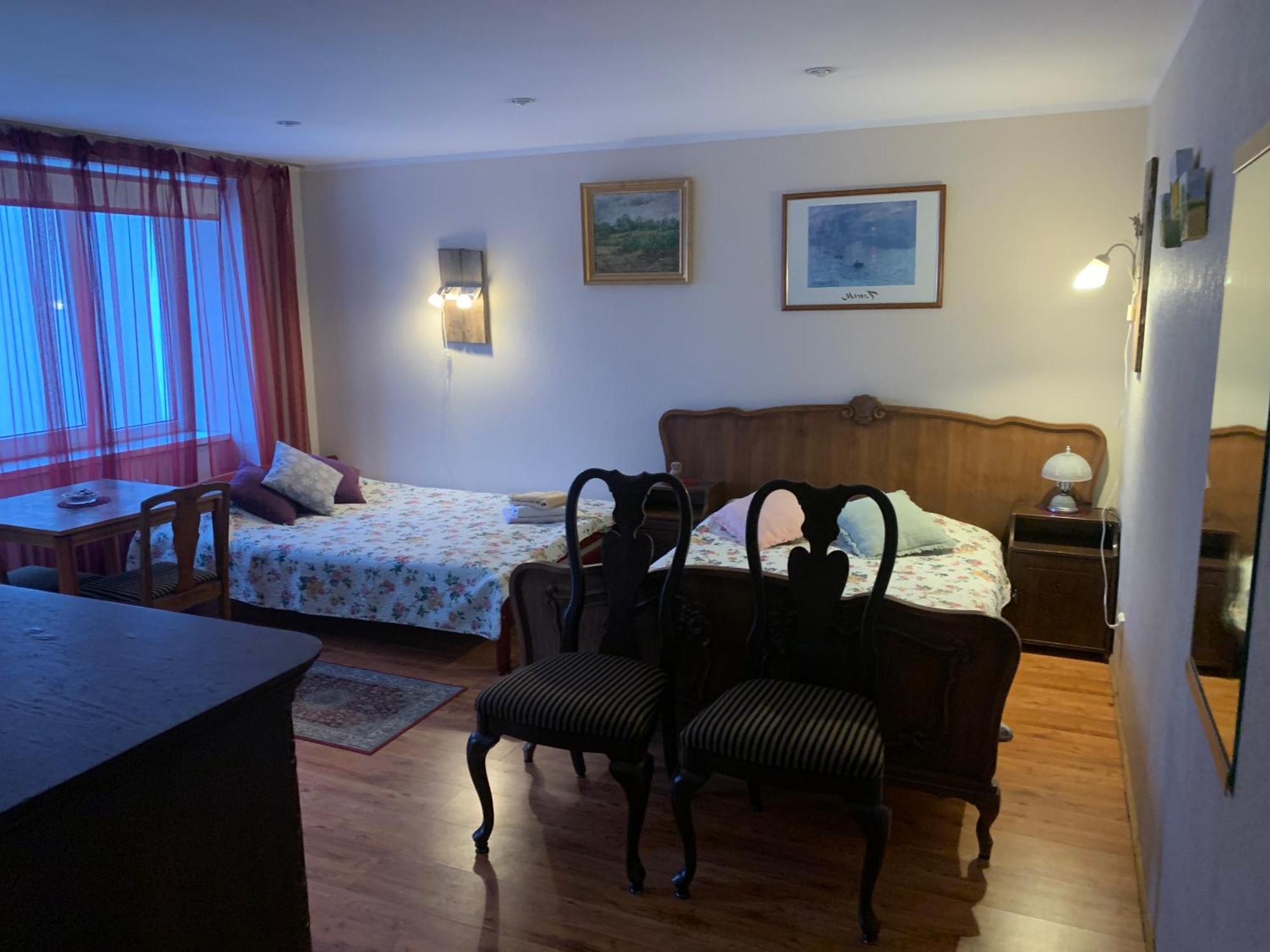 Rueuetli - Cute Old Town Apartment - 2 Big Beds, Free Parking Tartu Kültér fotó
